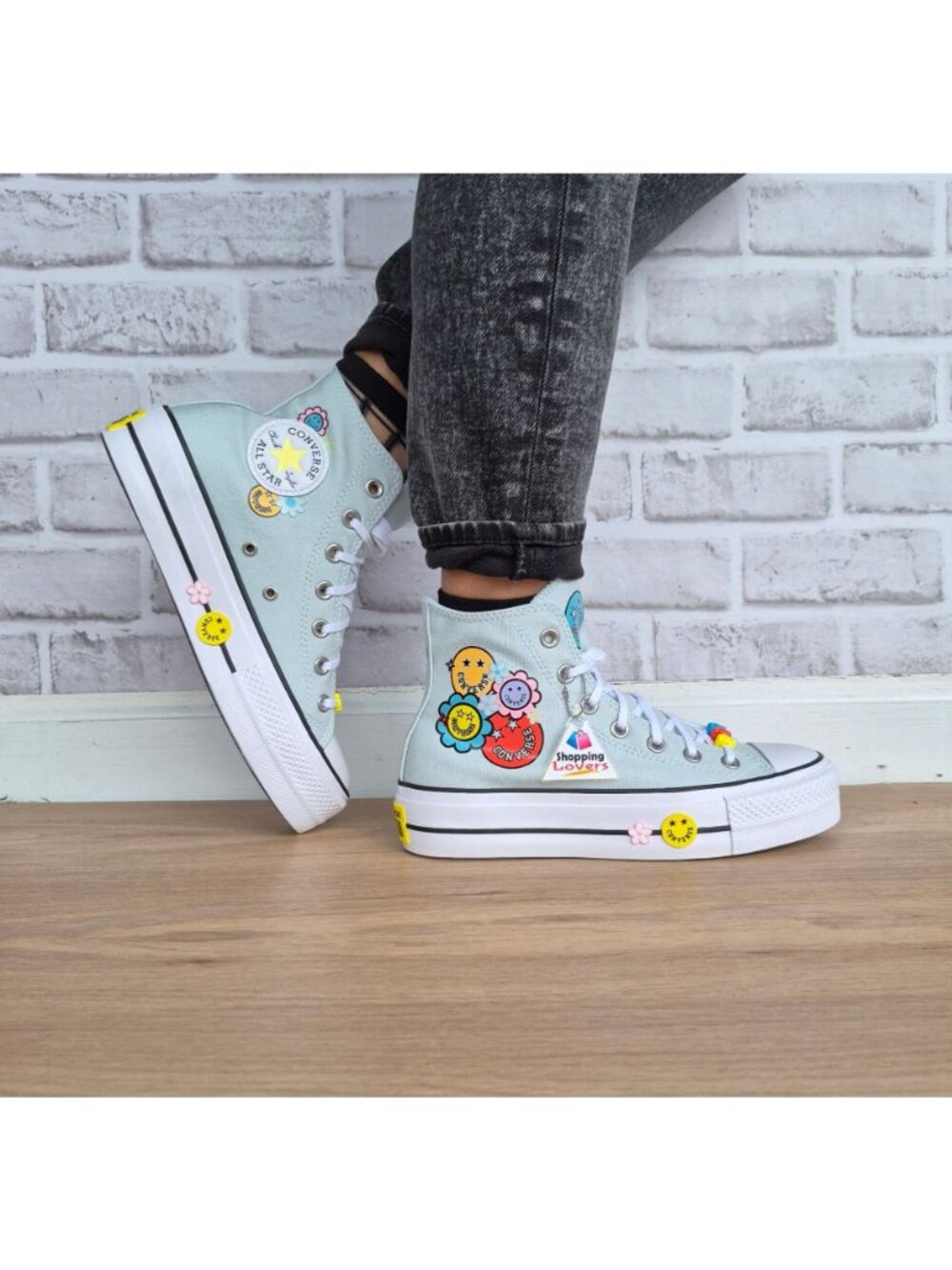 Converse Chuck Taylor Lift Platform Smiles 8 Womens Shoes Sneakers Blue A16296C - Picture 2 of 10